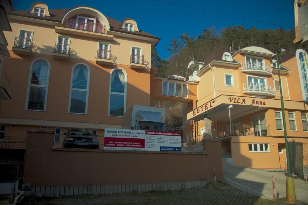 Hotel Vila Anna Trenčianske Teplice Buitenkant foto